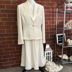 Evan Picone Cream Midi A-line Skirt for Work